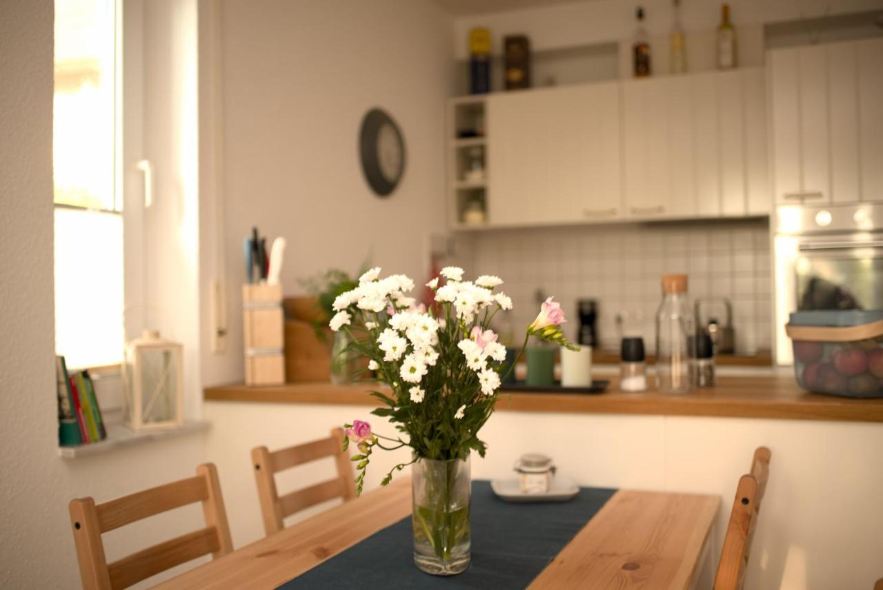 Schoene Ferienwohnung Breege Exterior photo